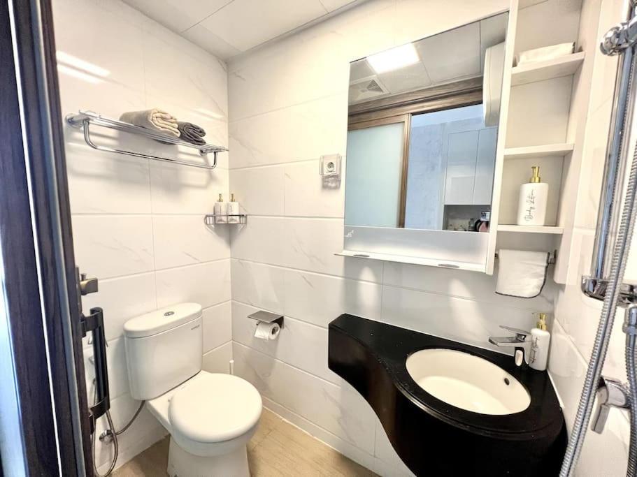 Dayinn, Skyhouse Bsd Lux And Homey Studio, Near Aeon Bsd And Ice Bsd Cilenggang Exteriör bild