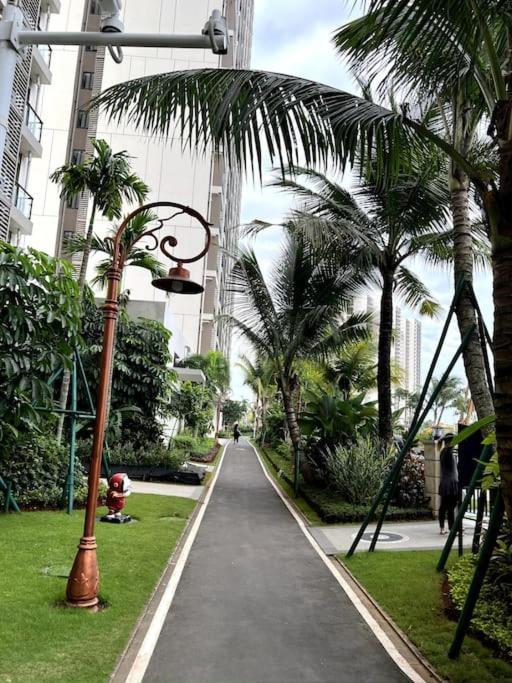 Dayinn, Skyhouse Bsd Lux And Homey Studio, Near Aeon Bsd And Ice Bsd Cilenggang Exteriör bild
